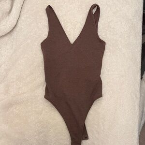 EUC Vuori Halo Dreamknit Bodysuit size XS